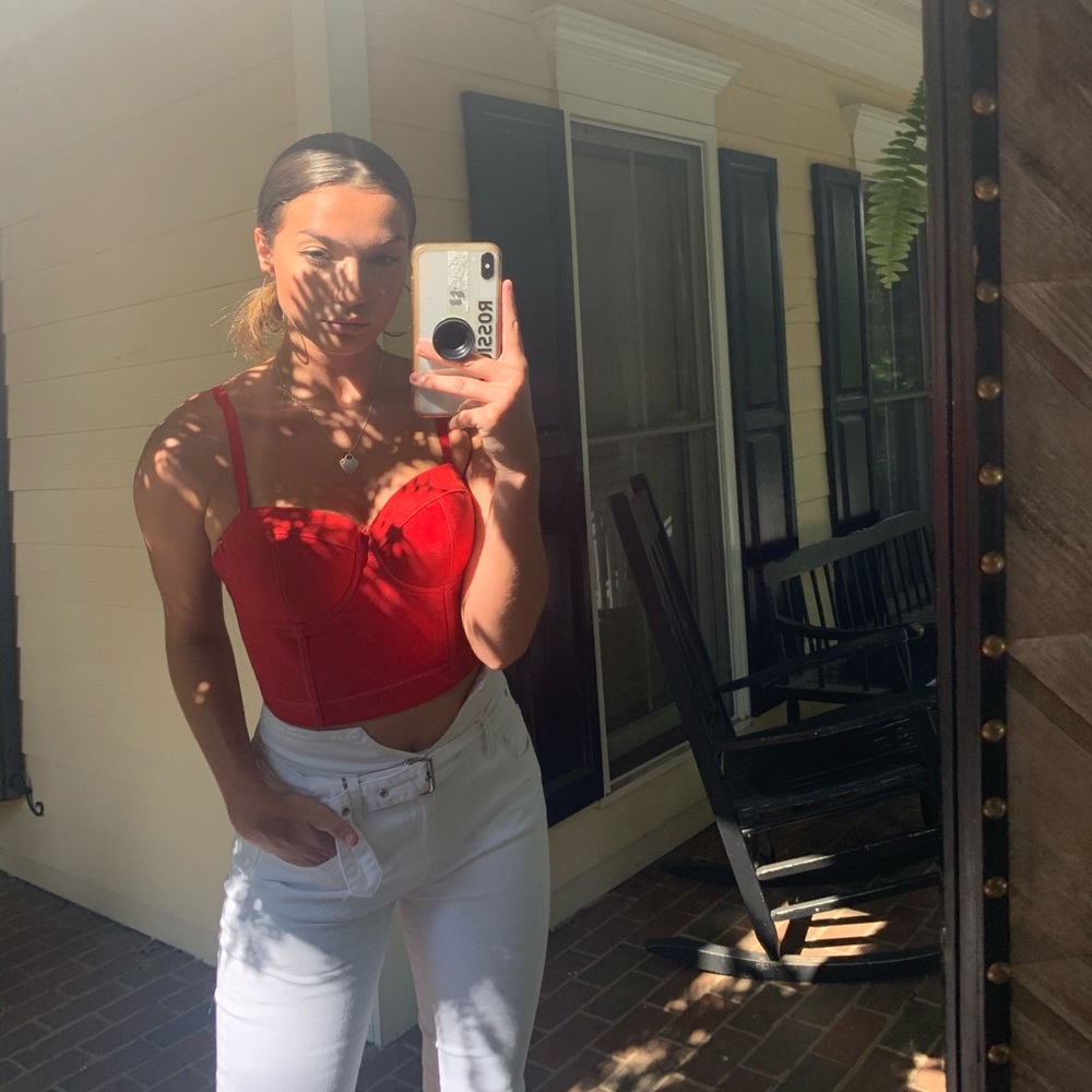 The Sang suede red crop